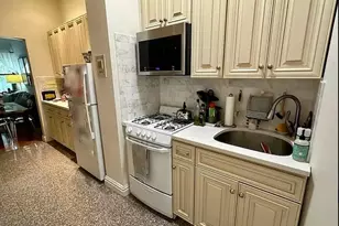 258 E 78th St, New York, NY 10075 - Photo 5