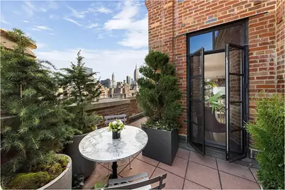 410 W 24th Street #PHA, New York City, NY 10011 - Photo 3