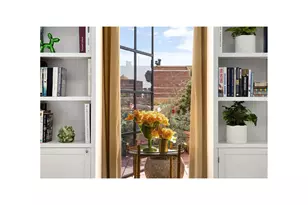 410 W 24th St, New York City, NY 10011 - Photo 9