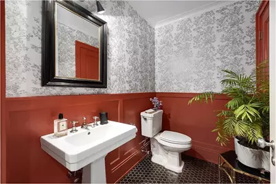 410 W 24th Street #PHA, New York City, NY 10011 - Photo 21