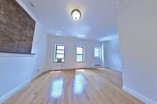 28 W 90th St, New York, NY 10024 - Photo 5
