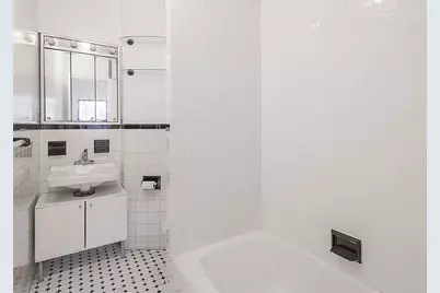 28 W 90th Street #4R, New York, NY 10024 - Photo 9