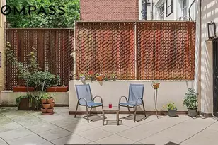 240 E 30th St, New York, NY 10016 - Photo 11