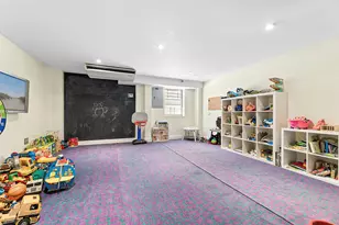 215 E 80th St, New York City, NY 10075 - Photo 7