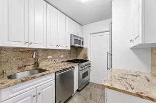 215 E 80th St, New York City, NY 10075 - Photo 3