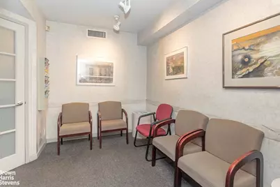 1150 Park Avenue #EGR1, New York, NY 10128 - Photo 3