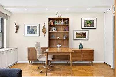 15 W 72nd Street #8E, New York City, NY 10023 - Photo 3