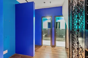 407 W 39th St, New York City, NY 10018 - Photo 7