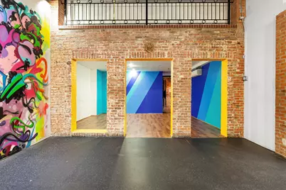 407 W 39th Street #CARRIDGE, New York City, NY 10018 - Photo 3
