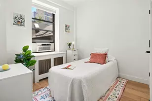 119 W 71st St, New York City, NY 10023 - Photo 9