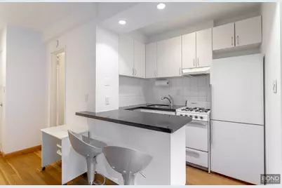 345 E 54th Street #4E, New York City, NY 10022 - Photo 3