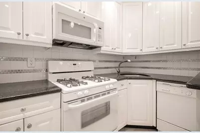 76 W 86th Street #3F, New York City, NY 10024 - Photo 1