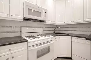 76 W 86th St, New York City, NY 10024 - Photo 1