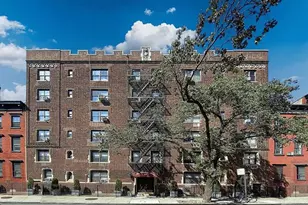 319 W 18th St, New York City, NY 10011 - Photo 9