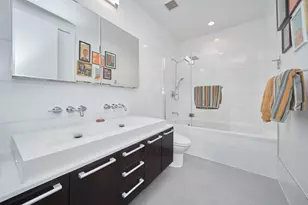 76 Engert Ave, New York City, NY 11222 - Photo 9