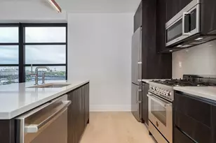 13-33 Jackson Ave, New York City, NY 11101 - Photo 3