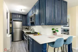 241 E 76th St, New York City, NY 10021 - Photo 3