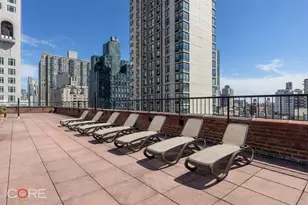241 E 76th St, New York City, NY 10021 - Photo 9