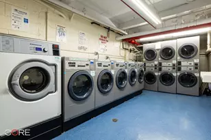 241 E 76th St, New York City, NY 10021 - Photo 21
