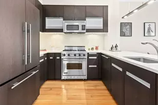 454 W 54th St, New York City, NY 10019 - Photo 3