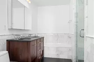 454 W 54th St, New York City, NY 10019 - Photo 5