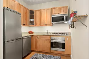 16 W 16th St, New York City, NY 10011 - Photo 5