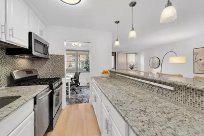 303 W 66th Street #10DE, New York City, NY 10023 - Photo 3