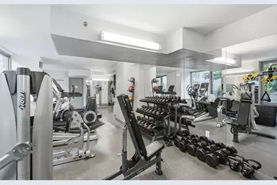 464 W 44th Street #3H, New York, NY 10036 - Photo 17