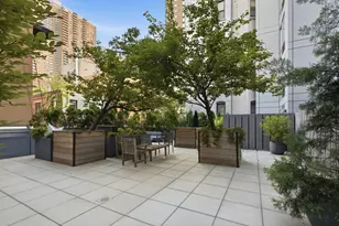 464 W 44th St, New York, NY 10036 - Photo 15