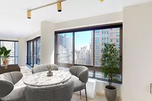 167 E 61st St, New York, NY 10065 - Photo 5