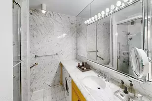 167 E 61st St, New York, NY 10065 - Photo 9