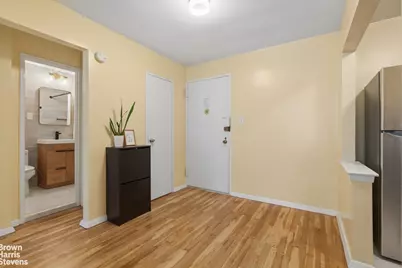 94-11 59th Avenue #D9, New York City, NY 11373 - Photo 5