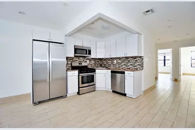 626 Greene Avenue, Brooklyn, NY 11221 - Photo 17