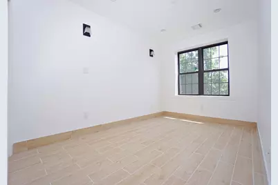 626 Greene Avenue, Brooklyn, NY 11221 - Photo 3
