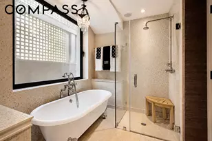 4 E 82nd St, New York, NY 10028 - Photo 13