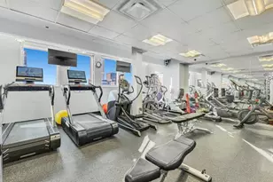 250 E 87th St, New York City, NY 10128 - Photo 11