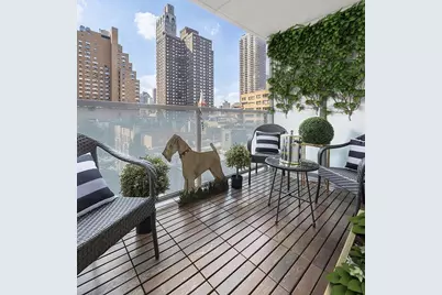 250 E 87th Street #8-D, New York City, NY 10128 - Photo 3