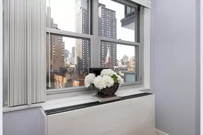 250 E 87th Street #8-D, New York City, NY 10128 - Photo 7