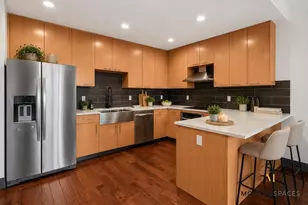 42-60 Crescent St, New York City, NY 11101 - Photo 7
