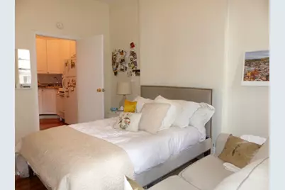 330 E 76th Street #3E, New York, NY 10021 - Photo 5