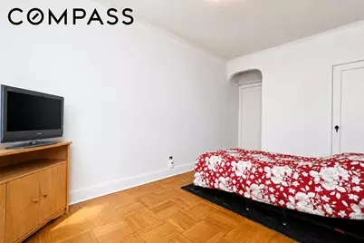 2325 E 26th Street, New York City, NY 11229 - Photo 19