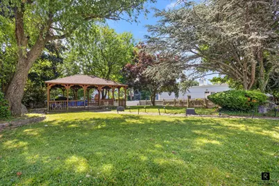 152 Tier Street #106-B, New York City, NY 10464 - Photo 9