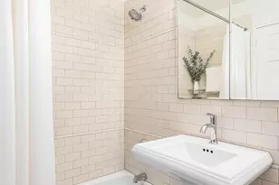 444 E 75th St, New York City, NY 10021 - Photo 5