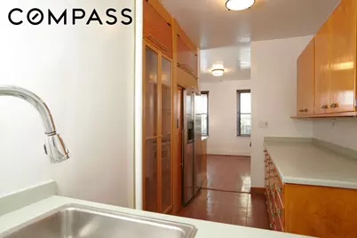 442 W 44th Street, New York, NY 10036 - Photo 11
