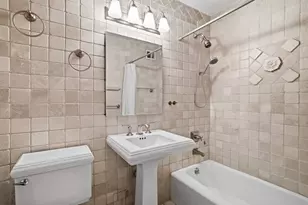 132 E 35th St, New York, NY 10016 - Photo 7