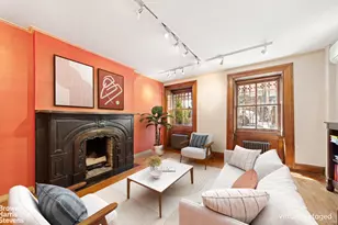 239 W 13th St, New York City, NY 10011 - Photo 3