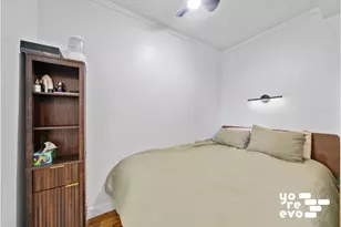 2 Grove St, New York, NY 10014 - Photo 9
