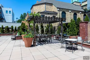 161 N 4th St, New York City, NY 11211 - Photo 15