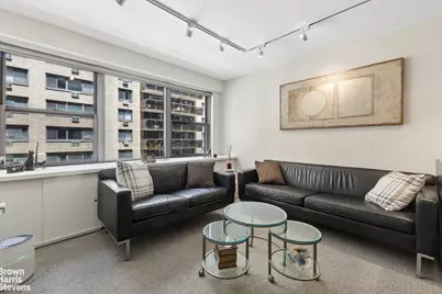 10 W 15th Street #609, New York City, NY 10011 - Photo 3