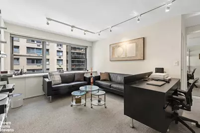 10 W 15th Street #609, New York City, NY 10011 - Photo 1
